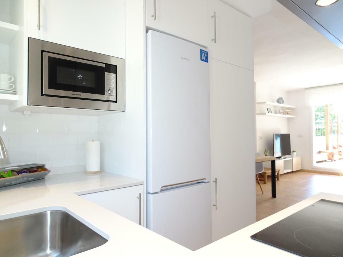 New Madrague Sun Apartment Roses Exterior foto